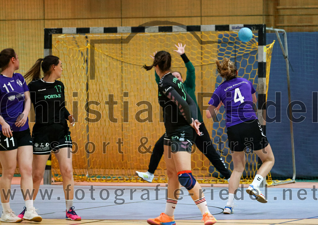 2023-02-25_067_SpVgg_Altenerding_III_gegen_TSV_Wartenberg_II | Erding, Deutschland, 25.02.2023:
Handball, Bezirksklasse Frauen Staffel Mitte 2022 / 2023, 13. Spieltag, SpVgg Altenerding III gegen TSV Wartenberg II, Endergebnis: 23:26

Foto: Christian Riedel / fotografie-riedel.net