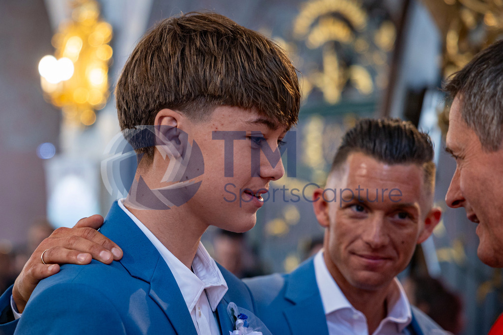 Trainproduction-20240519-1 | Firmung Klagenfurt-Dom 19.05.2024 10:30 Uhr