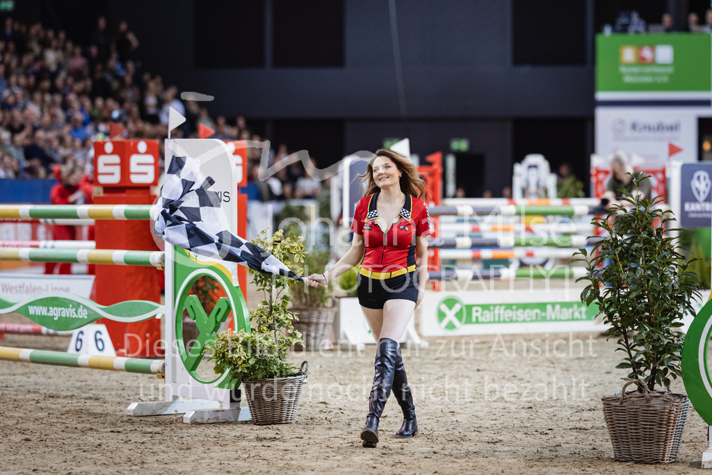 240113_Münster_Kostümspringen-395 | Deine schönsten Turniermomente als professionelle Fotos! Entdecke hochwertige Pferdesport-Fotografie im Online-Shop. Jetzt Fotos finden & bestellen!