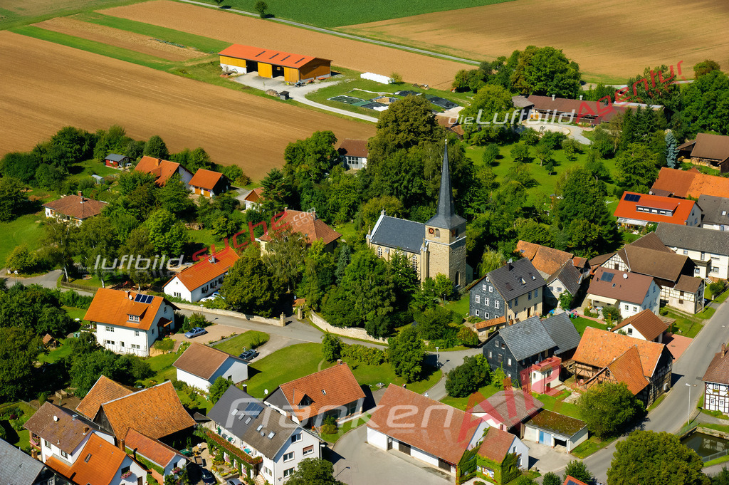 Luftbild von Elsa-johanniskirche Badrodach - Luftaufnahme wurde 2008 von https://frankenair.de mittels Flugzeug (keine Drohne) erstellt - die Geschenkidee