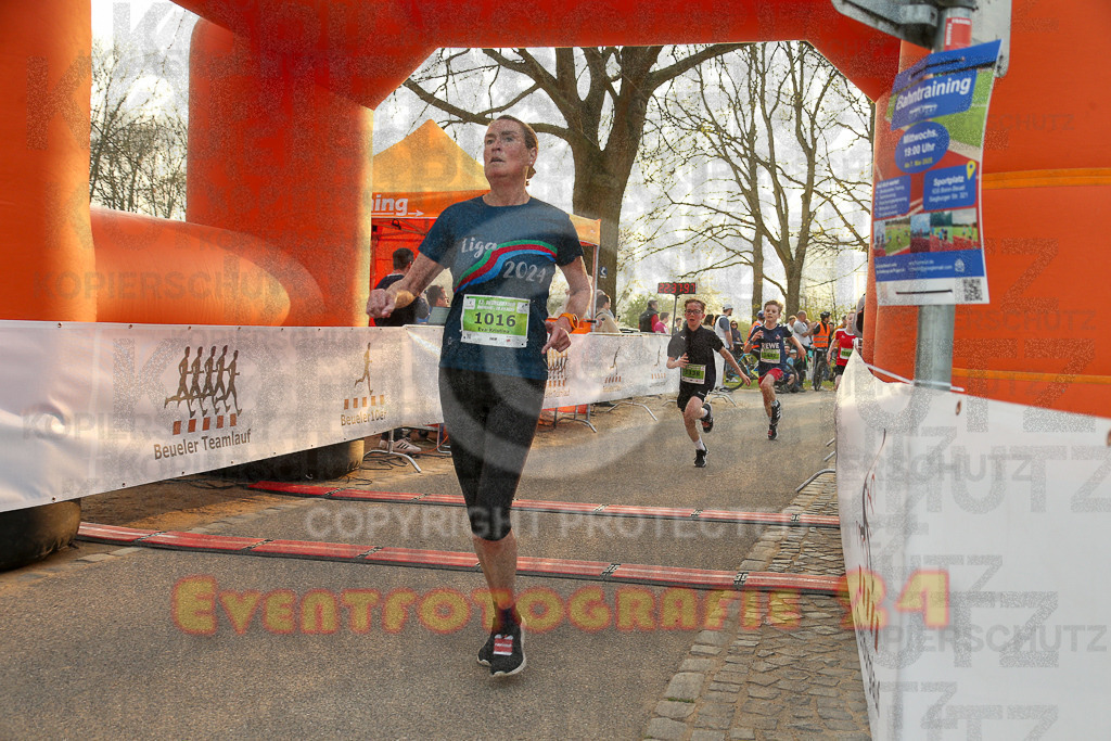 250328_1757_EX1_6093 | Sportfotografie im Rhein-Sieg Kreis, Köln, Bonn, NRW, Rheinland Pfalz, Hessen, etc. Unser Tätigkeitsfeld umfasst den Laufsport vom Volkslauf über den Marathon, Duathlon, Triathon bis zum Ultralauf wie Kölnpfad Ultra oder Schindertrail.