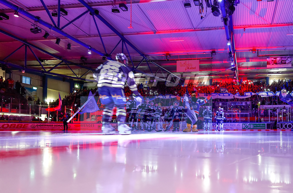 Iserlohn Roosters - Augsburger Panther | 
DEL: Iserlohn Roosters - Augsburger Panther - Realisiert mit Pictrs.com