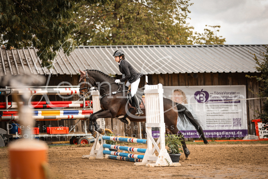 04.SaSpES00251 | Leoni Ertmer Photography - Realisiert mit Pictrs.com