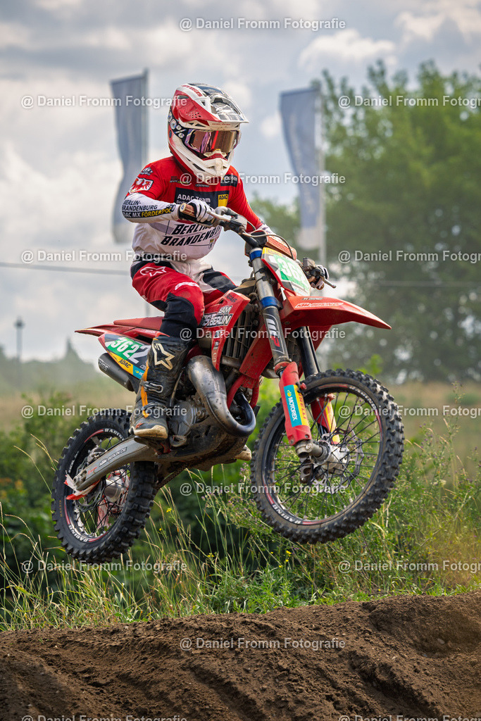 0V8A0326 | DanielFrommFotografie - Realisiert mit Pictrs.com