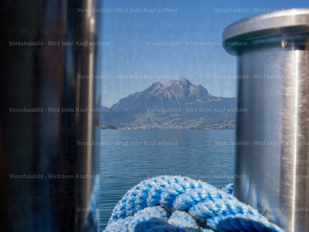 P7280240 | Stimmungsvolle Fotokunst aus Luzern. Erlebe den Pilatus, den See und die Stadt Luzern in exklusiven Aufnahmen in der Fotogalerie & Shop. - Realisiert mit Pictrs.com