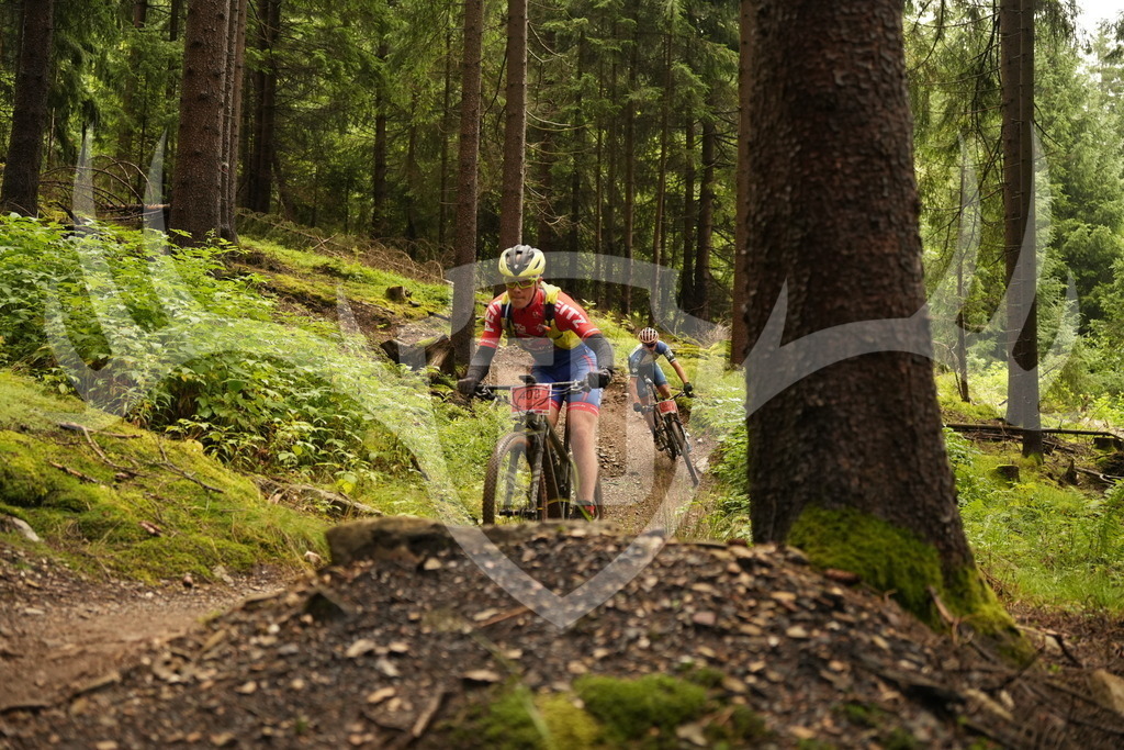 DSC07825 | Fotogalerie der Treibjagd im Dunkelwald - Dein MTB Etappenrennen im Erzgebirge - Realisiert mit Pictrs.com