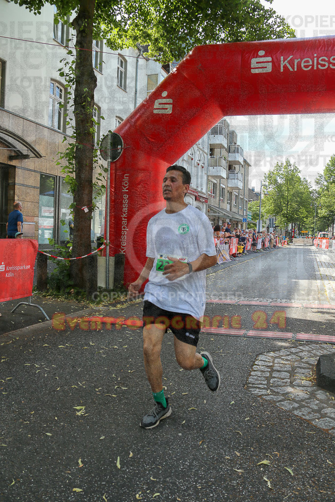 220625_1643_EX1_4915 | Sportfotografie im Rhein-Sieg Kreis, Köln, Bonn, NRW, Rheinland Pfalz, Hessen, etc. Unser Tätigkeitsfeld umfasst den Laufsport vom Volkslauf über den Marathon, Duathlon, Triathon bis zum Ultralauf wie Kölnpfad Ultra oder Schindertrail.