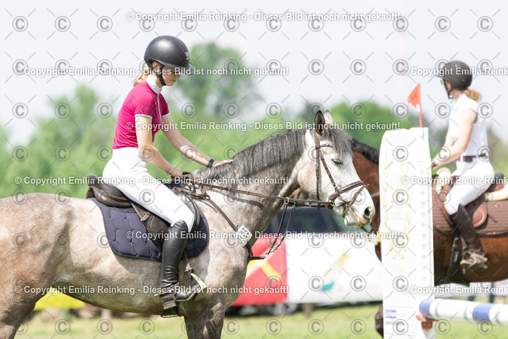 CL5A3607 | Emilia Reinking Fotografie - Realisiert mit Pictrs.com