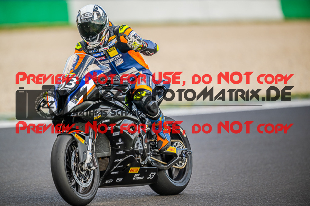 MaZZes_FotoMatrix_220507_99609 | Fotograf Mathias Schmid
Sportfotograf,
Eventfotograf,
Hochzeitsfotograf,
Portraitfotograf