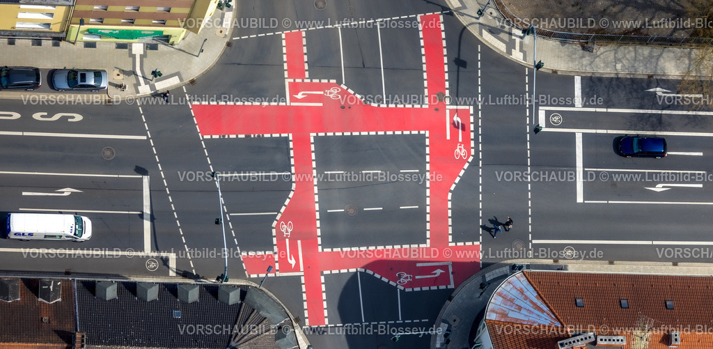 Witten230402425-2 | Luftbild, Radwegmarkierung, Kreuzung Ardeystraße und Pferdebachstraße, Witten, Ruhrgebiet, Nordrhein-Westfalen, Deutschland