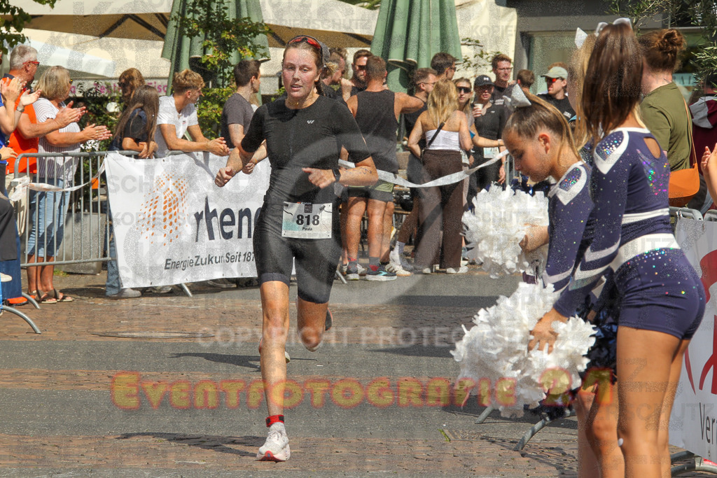 250824_1512_EV4_2727 | Sportfotografie im Rhein-Sieg Kreis, Köln, Bonn, NRW, Rheinland Pfalz, Hessen, etc. Unser Tätigkeitsfeld umfasst den Laufsport vom Volkslauf über den Marathon, Duathlon, Triathon bis zum Ultralauf wie Kölnpfad Ultra oder Schindertrail.