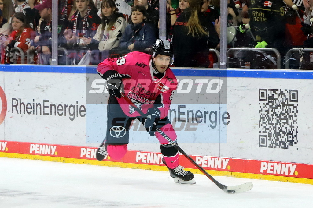 Gregor MacLeod - KEC | Gregor MacLeod - KEC - Realisiert mit Pictrs.com