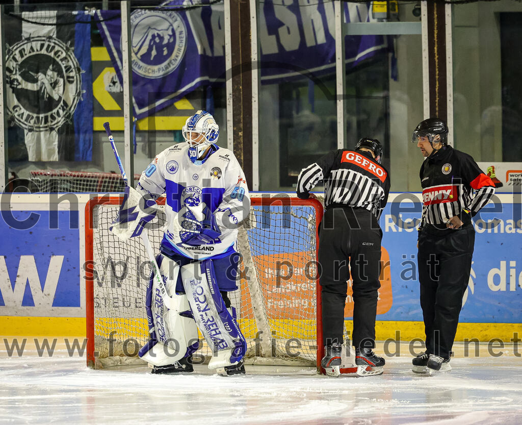2026-01-23_010_TSV_Erding_gegen_SC_Riessersee | Erding, Deutschland, 23.01.2026:Eishockey, Oberliga Süd 2025 / 2026, 40. Spieltag, TSV Erding gegen SC Riessersee, Endergebnis: 6:5 n.V.Torwart Andreas Mechel (SC Riessersee, #50)Foto: Christian Riedel / fotografie-riedel.net