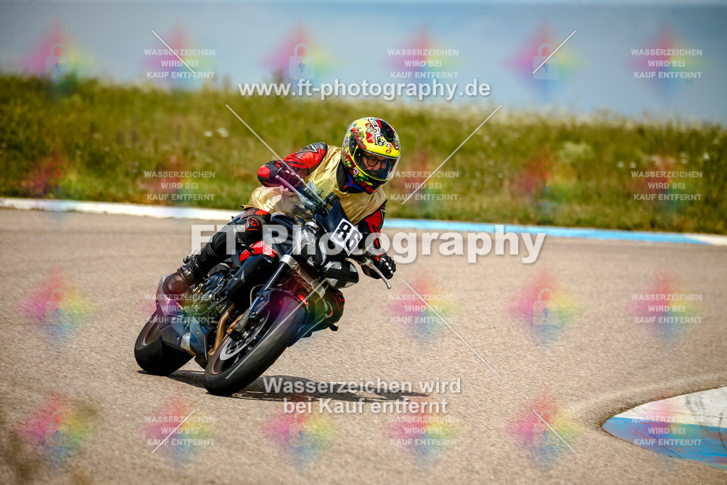 Chambley Juli-2893 | Hier findet Ihr Bilder von Touristenfahrten auf der Nürburgring Nordschleife oder von anderen Veranstaltungen die ich besucht habe. Viel Spass beim Durch Schauen 