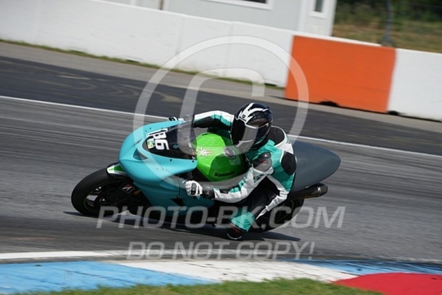 2024_08_05_PBK_13389 | Sportfotografie; SlowMotion; Video; Rennstrecke; Hafeneger; Speer; Racing; RSE; BMW; CBO; Trackday; Motorsportarena; Hockenheimring; Brno; Most; Barcelona; Valencia