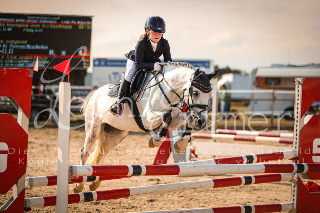 01.FrSpE00335 | Leoni Ertmer Photography - Realisiert mit Pictrs.com