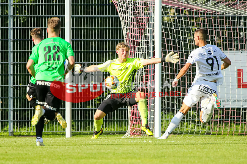 ASK Klagenfurt - SC Weiz 2:3, Kärntner Liga 3. Runde | Bernhard Nössler (ASK Klagenfurt #21) Kiril Ristoskov (ASK Klagenfurt #91) Lukas Gabbichler (SC Weiz #22) ASK Klagenfurt - SC Weiz 2:3 am 13.08.2023 in Klagenfurt
(ASK Sportzentrum Fischl), Austria, (Photo by Ernst Krawagner sport-fan.at) - Realisiert mit Pictrs.com