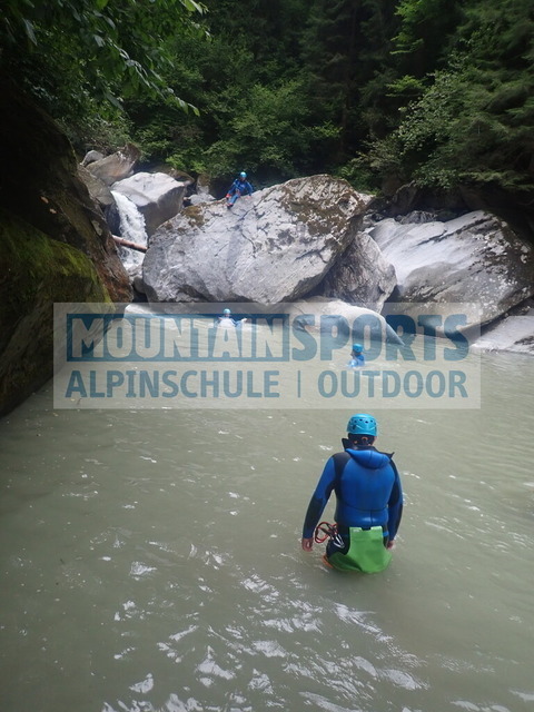 P8060154 | Bestelle die Bilder deines Berg- oder Wasser-Abenteuers mit Mountain Sports bequem von zu Hause aus direkt über unseren Online Fotoshop von pictrs.com. - Realisiert mit Pictrs.com