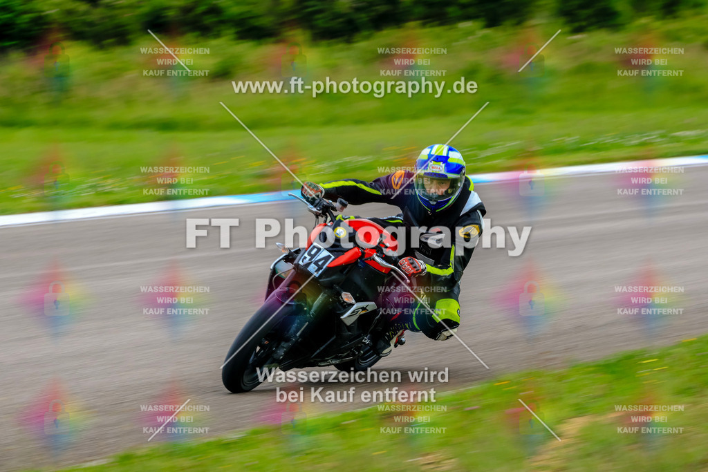 MotoTeam-3467 | Hier findet Ihr Bilder von Touristenfahrten auf der Nürburgring Nordschleife oder von anderen Veranstaltungen die ich besucht habe. Viel Spass beim Durch Schauen 