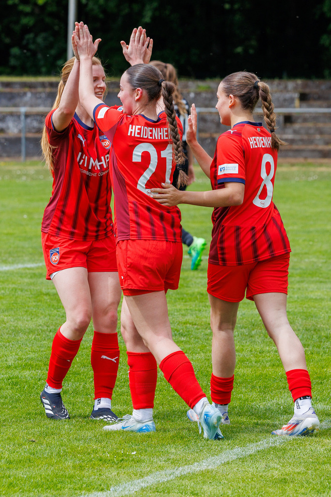 20260517-SGMHS-FCH_053 | SGM Hohenmemmingen/Sontheim vs. 1.FC Heidenheim 1846 II, Fußball, Frauen, Bezirksliga Meisterrunde, 2025/2026, 4. Spieltag, 17.05.2026 in Sontheim, Rasenplatz 1(Foto: Michael Bulling) - Realisiert mit Pictrs.com