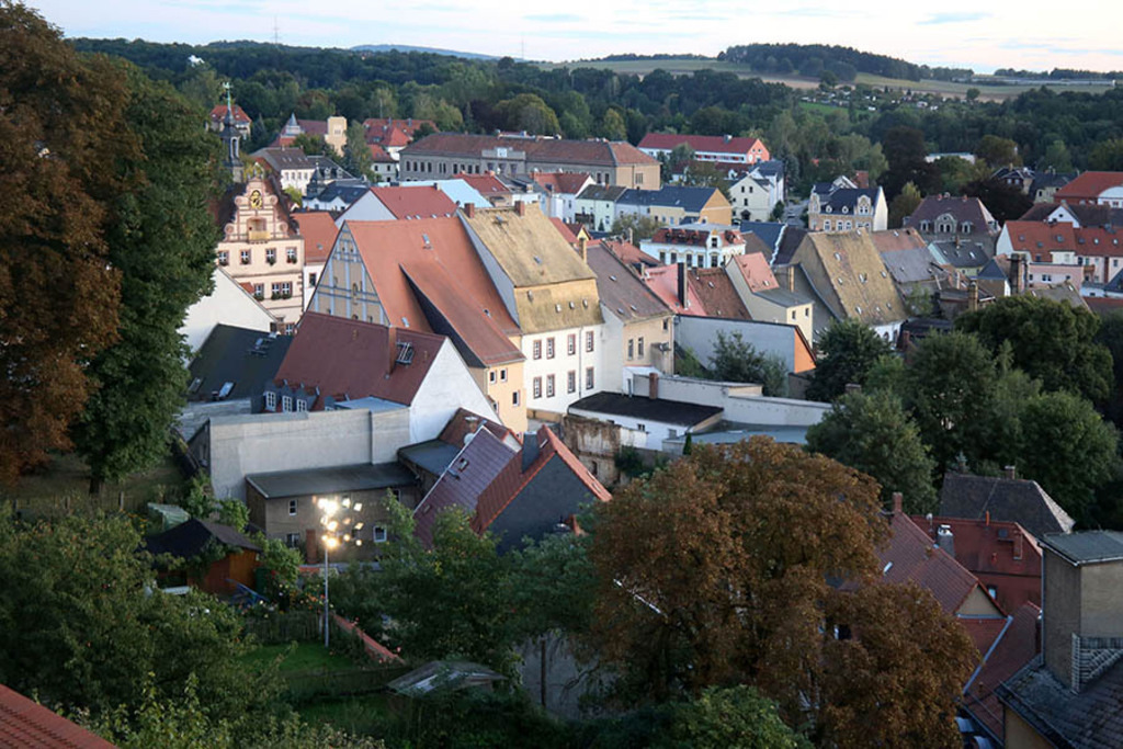 Colditz - Blick auf die Innenstadt | Entdecke über 20 Kategorien Leipzig-Motive: Foto-Downloads, hochwertige Poster, Leinwand- & Fine-Art-Prints. Jetzt Lieblingsfoto im Bildlexikon Leipzig Shop bestellen!