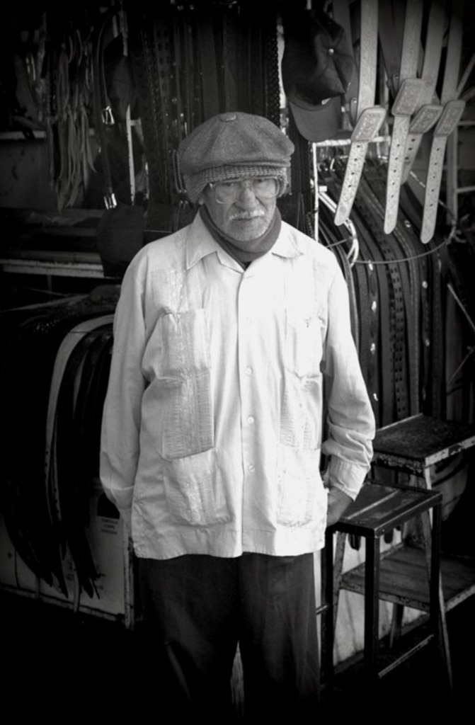 1-03-671-1024 | Erweiterte und schöne Fotografie... 
Kommerzieller Wahnsinn und absolut überbewertet