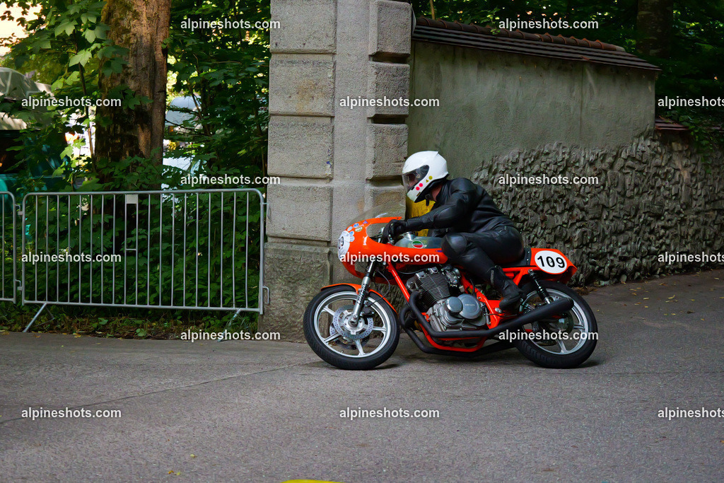 P1015153 | Erleben Sie atemberaubende, hochqualitative Fotos Ihrer Fahrt entlang der malerischen Alpenstraßen. Besuchen Sie alpineshots.com, um professionelle Aufnahmen Ihrer unvergesslichen Reise zu finden und zu kaufen - Realisiert mit Pictrs.com