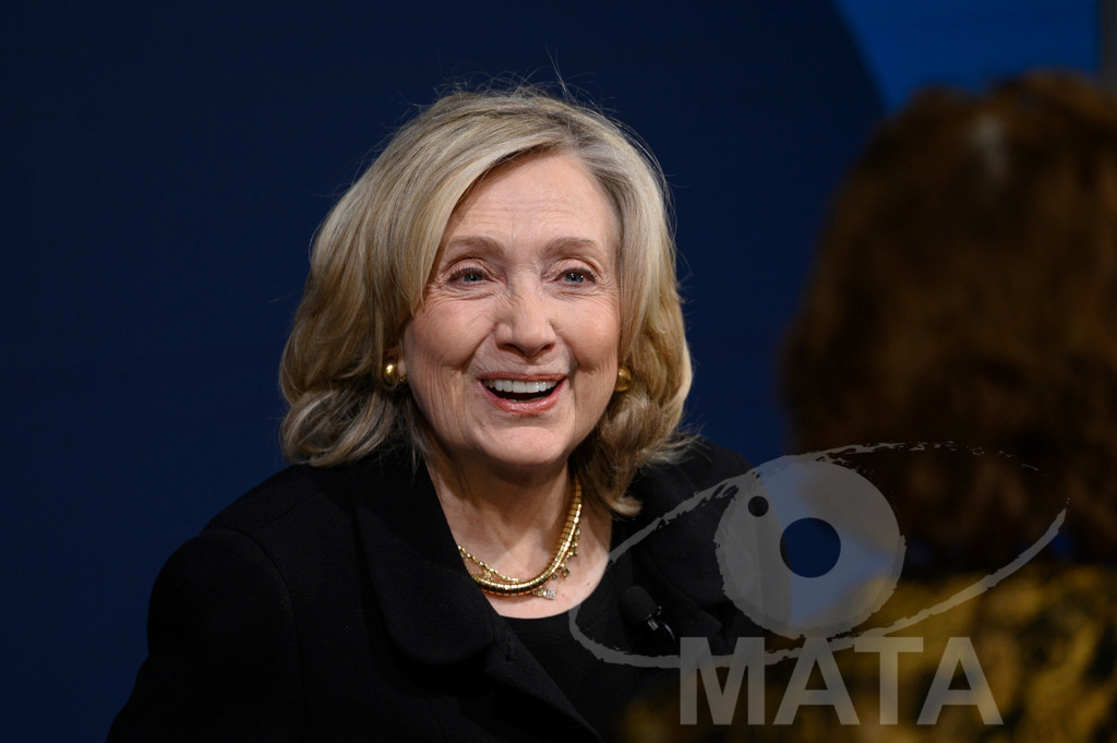 _DWI3228 | Die US-Politikerin Hillary Clinton auf der Veranstaltung Bridging Scholarship and Statecraft im Rahmen der Münchner Sicherheitskonferenz 2026. München, 13.02.2026 Bayern Deutschland  - Realisiert mit Pictrs.com