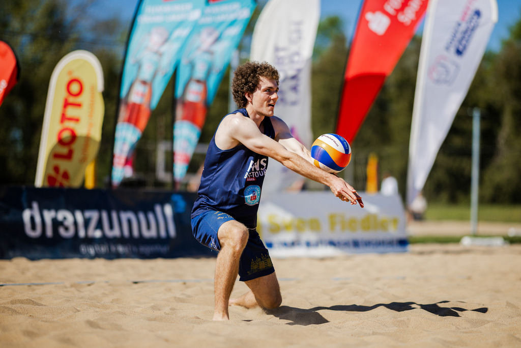 Beachvolleyball I Saison 2026 I FLENS Beach-Tour I 1. Turnier I Nordmarksportfeld | Jasper Lorenz Fotografie - Realisiert mit Pictrs.com