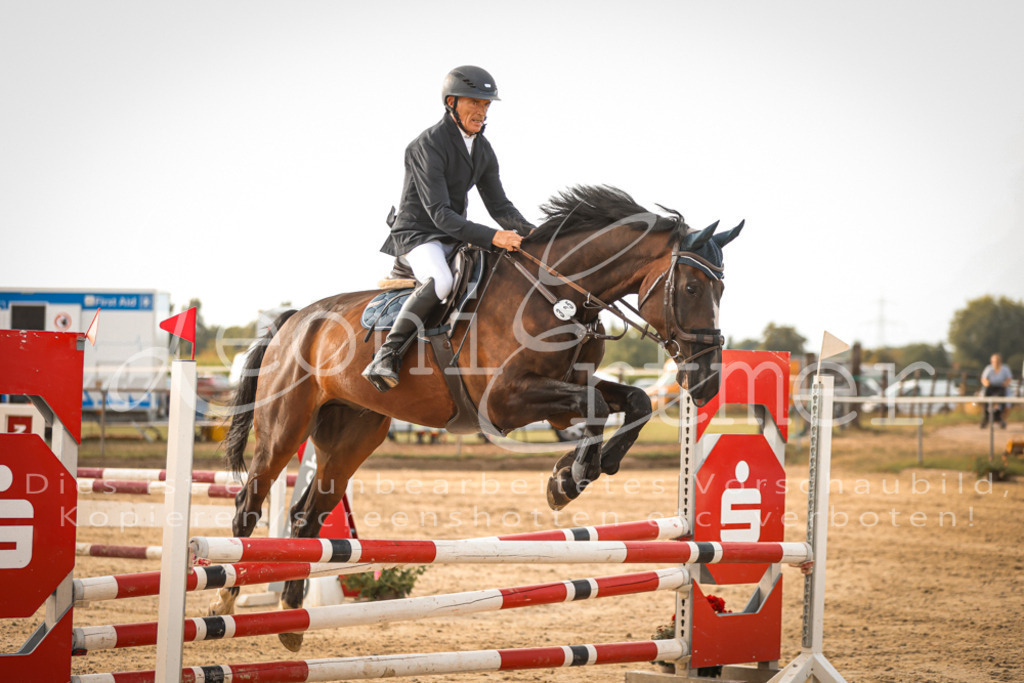 08.FrSpE00104 | Leoni Ertmer Photography - Realisiert mit Pictrs.com