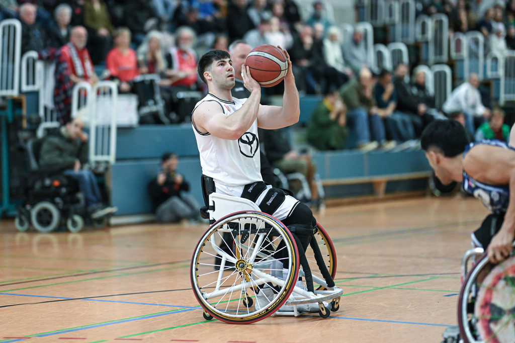 gml_022 | Fotos von Basketballspielen aus dem Raum NRW fotografiert von Gero Mueller-Laschet und Daniel Schaefer - Realisiert mit Pictrs.com