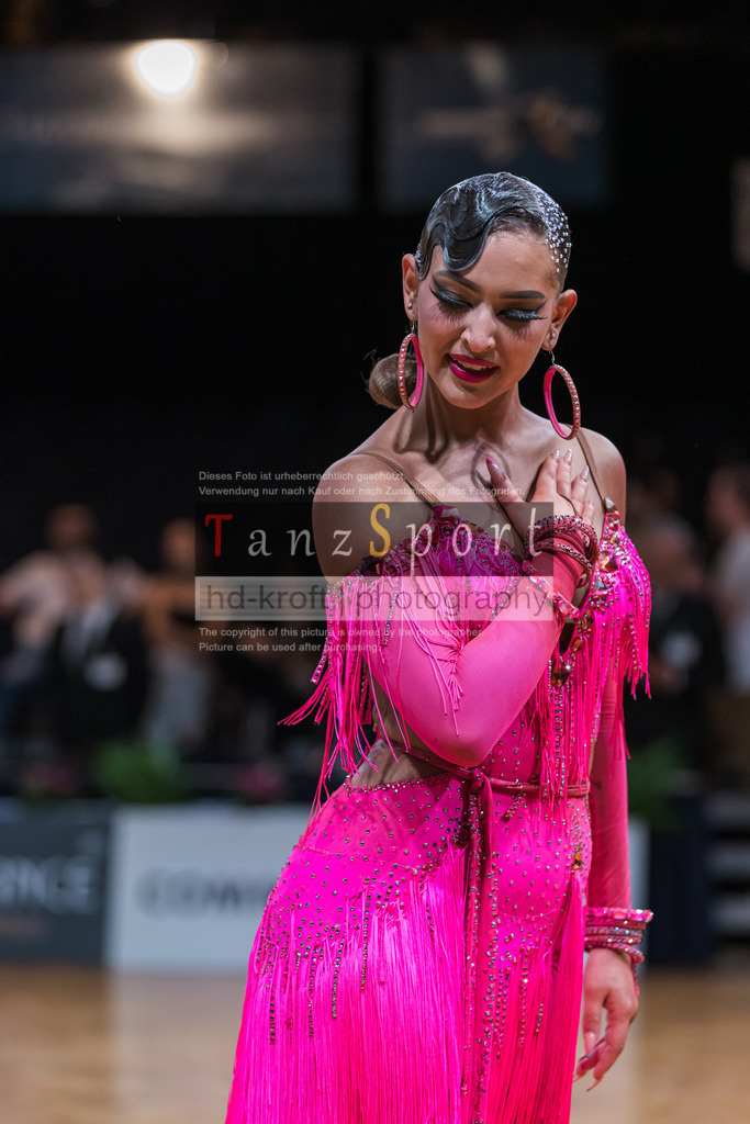 20250820_WDSF-Open-Latin-Rising Stars_2099 | Tanzsportbilder, Standardtanz, Lateintanz, WDSF, DTV, LTVB, dancecomp, goc, hessen tanzt, blaues band der spree, walzer, tango, wiener walzer, slowfox, quickstepp, samba, rumba, cha-cha-cha, paso doble. jive, hd-kroft photography, turniertanzsport