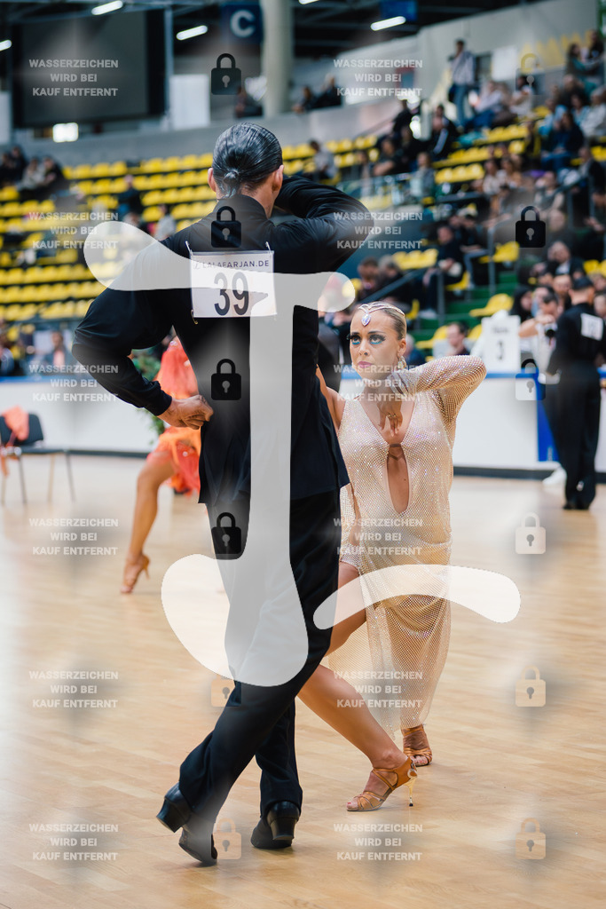 Hessen Tanzt WDSF International Open Latin 3rd (39) Egor Kondratenko _ Mie Lincke Funch (Denmark)-2025-05-18-5141 | Webshop for digital downloads and prints of dance sport, event & show photographer Julian Link - Realisiert mit Pictrs.com
