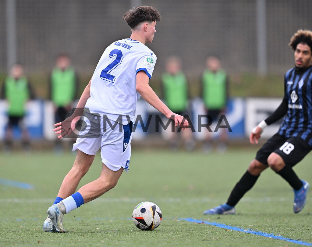 Fussball I Herren I Saison 2025-2026 I Bundesliga I 6. Spieltag I Eintracht Frankfurt - FC Bayern München  | MWMARA - Realisiert mit Pictrs.com