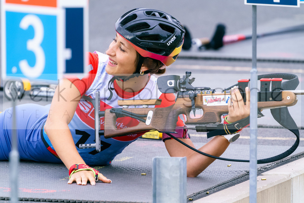 LAPUA Cup Oberhof | werk2-photographie oder werk2 ist ein Fotograf in 98724 Neuhaus am Rennweg (Neuhaus/Rwg.) Thüringen für Eventfotografie, Hochzeiten, Sportereignisse oder Sportevents und ist auch mal für den FineArt-Print unterwegs auf der Suche nach dem besten Licht.