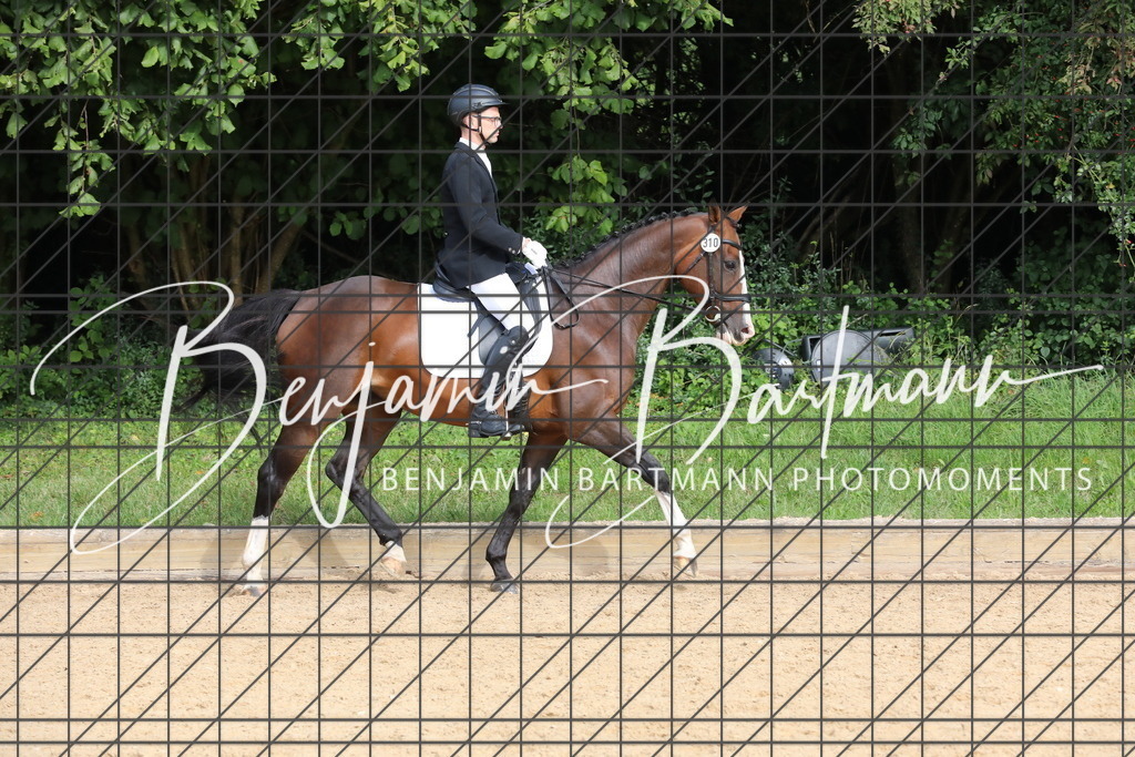 AZ2A1964 | Benjamin Bartmann Photomoments