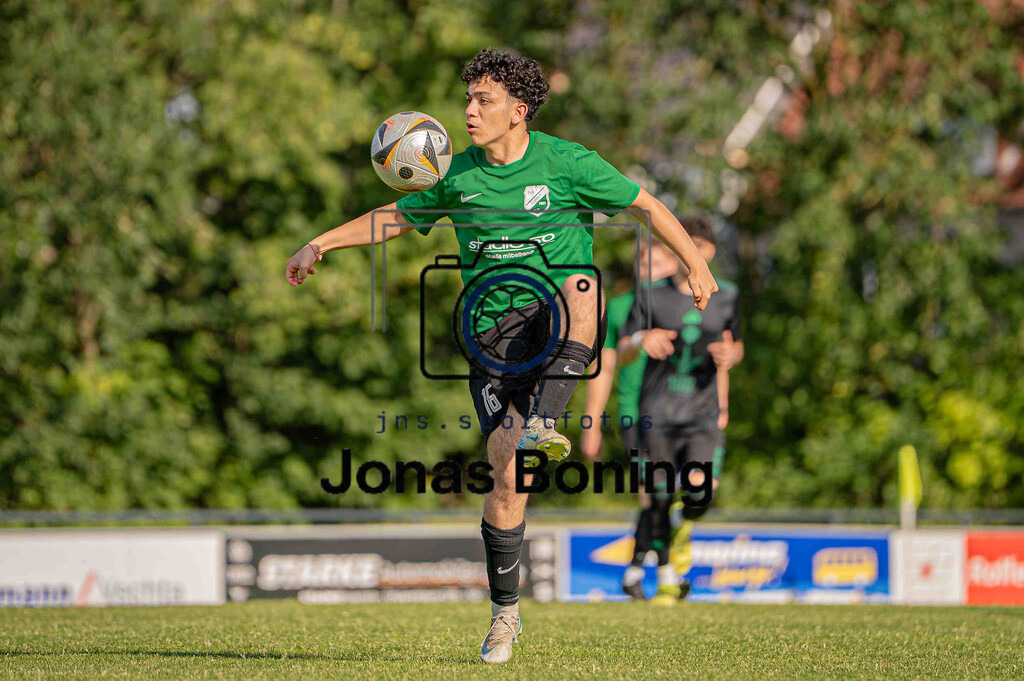 105 Jahre SFN Vechta I U19 Turnier I SFN Vechta - TuS Lutten - JSG ViLaBü I 26212 | jns.sportfotos - Realisiert mit Pictrs.com