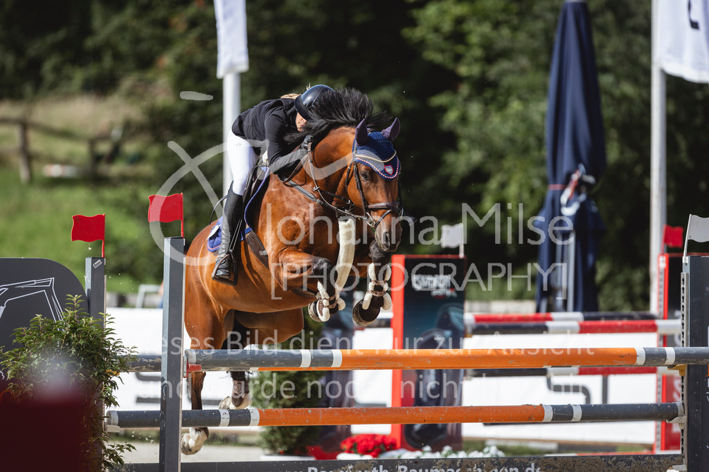 240714_BHO_M2-Spr-1-237 | Deine schönsten Turniermomente als professionelle Fotos! Entdecke hochwertige Pferdesport-Fotografie im Online-Shop. Jetzt Fotos finden & bestellen!