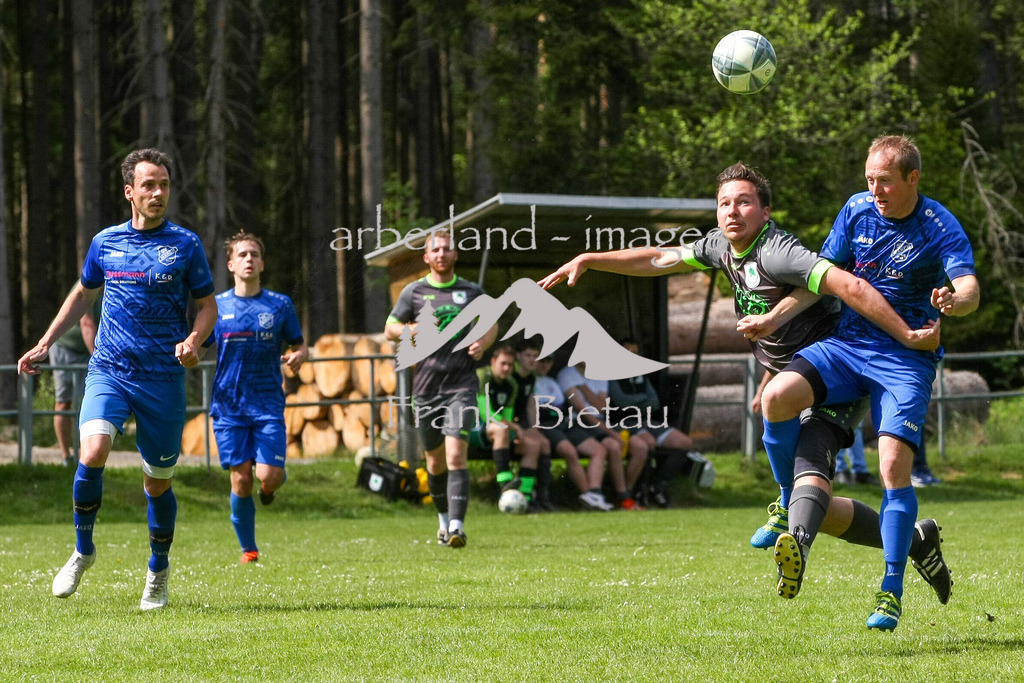 993T6998 | Medien- Sport- Entertainmentfotos