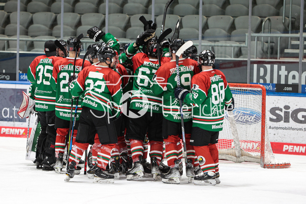 EG Woodstocks Augsburg - EC Pfaffenhofen 1b | Professionelle Sportfotos aus den Bereichen Fußball, Eishockey, Handball und vieles mehr. Ob Sieg oder Niederlage