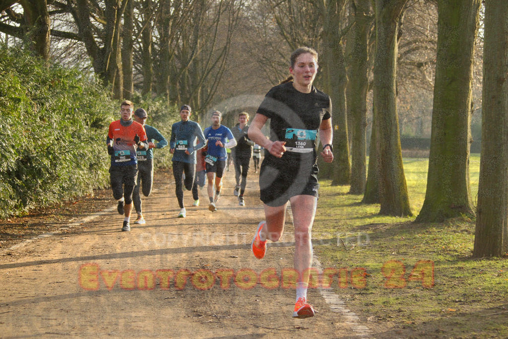 241231_1014_EV4_3476 | Sportfotografie im Rhein-Sieg Kreis, Köln, Bonn, NRW, Rheinland Pfalz, Hessen, etc. Unser Tätigkeitsfeld umfasst den Laufsport vom Volkslauf über den Marathon, Duathlon, Triathon bis zum Ultralauf wie Kölnpfad Ultra oder Schindertrail.