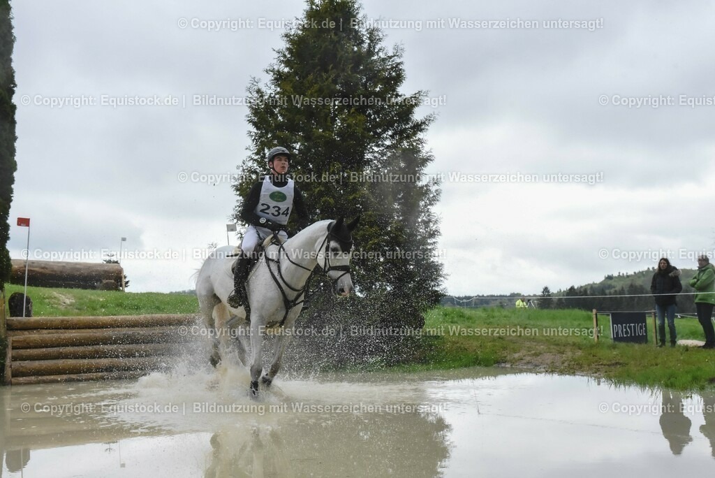 20230513_CCI2_Section2_Gelände_0550 | equistock