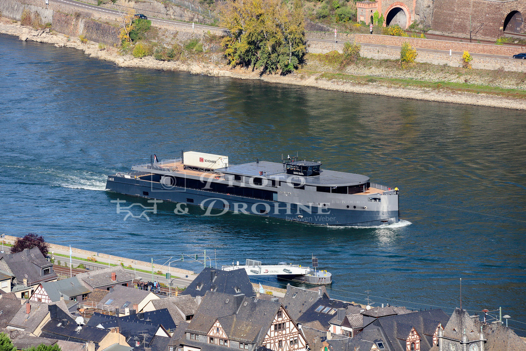 Oceandiva Nova-8655 | Die Oceandiva Nova vor Oberwesel - Realisiert mit Pictrs.com