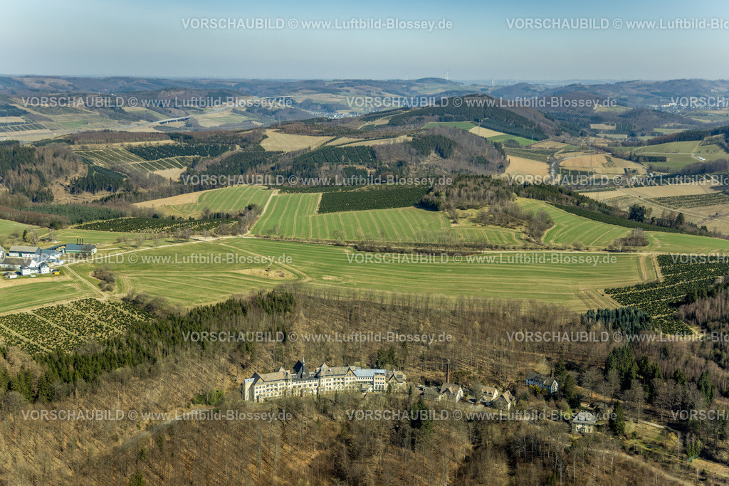 Meschede220302841 | Luftbild, Veramed Klinik am Wendelstein mit Fernsicht, Löllinghausen, Meschede, Sauerland, Nordrhein-Westfalen, Deutschland