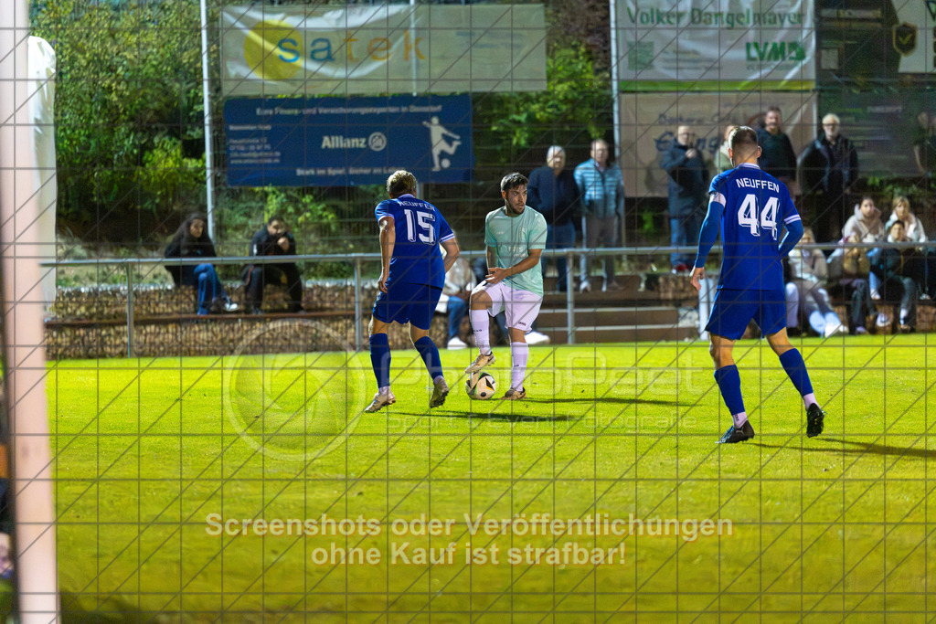20261015_204038_0189_(c)_by_PhotoPeet | #,TSG Salach (türkis) vs. VfB Neuffen (blau), Fußball, Bezirksliga - Bezirk Neckar/Fils, 08. Spieltag, Saison 2026/2027, Rasensportplatz, Staufenecker Straße, 73084 Salach, 15.10.2026 - 19:30 Uhr,Foto: PhotoPeet / Sport- &amp; Eventfotografie / Peter Harich