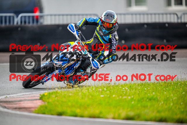 MaZZes_FotoMatrix_240621_6007705_0767 | BLAU