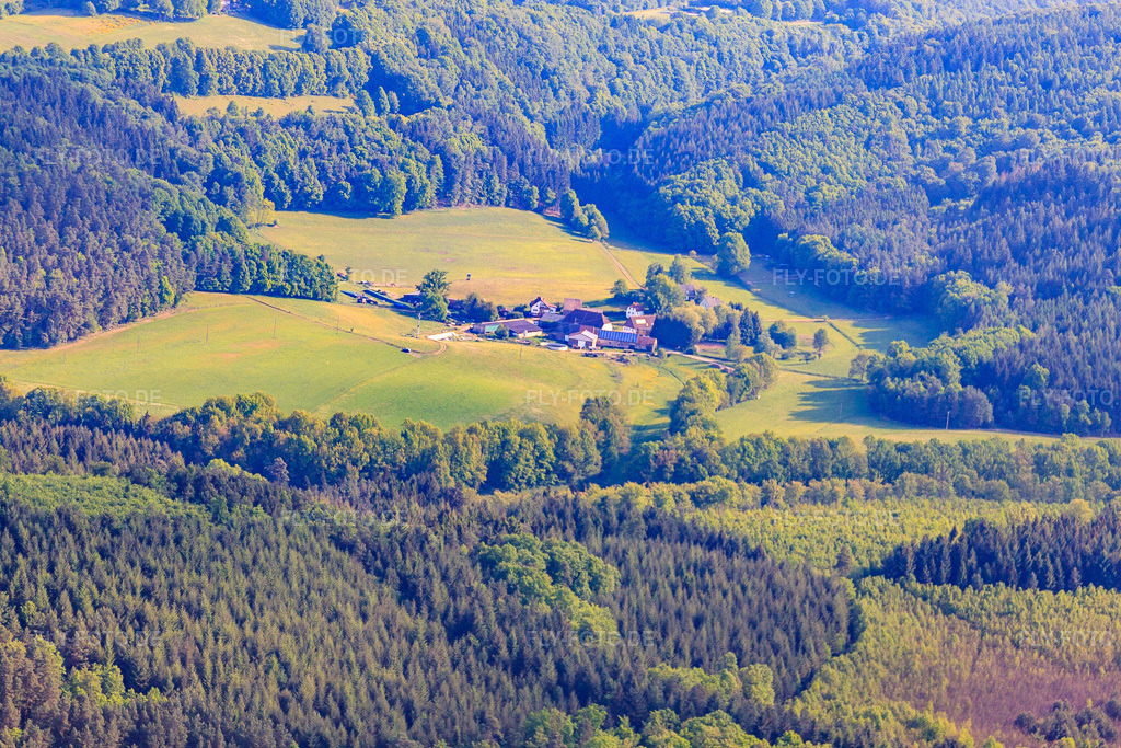 Luftbild: Ransbrunnerhof in Eppenbrunn im Bundesland Rheinland-Pfalz in Deutschland. Foto: IMG_40886(40730).jpg vom 08.05.2011 durch Werner Riehm/FLY-FOTO.de