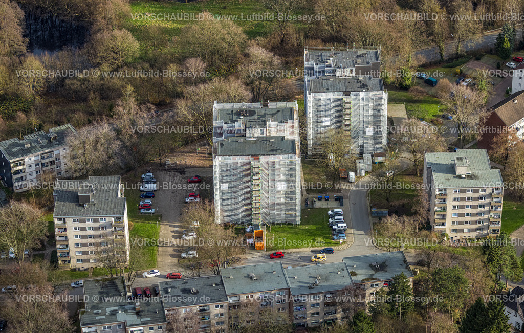 Hattingen251200356 | Luftbild, Hochhaus Wohnsiedlung Eichenweg, Baustelle und Baugerüst an der Fassade, Hattingen, Ruhrgebiet, Nordrhein-Westfalen, Deutschland