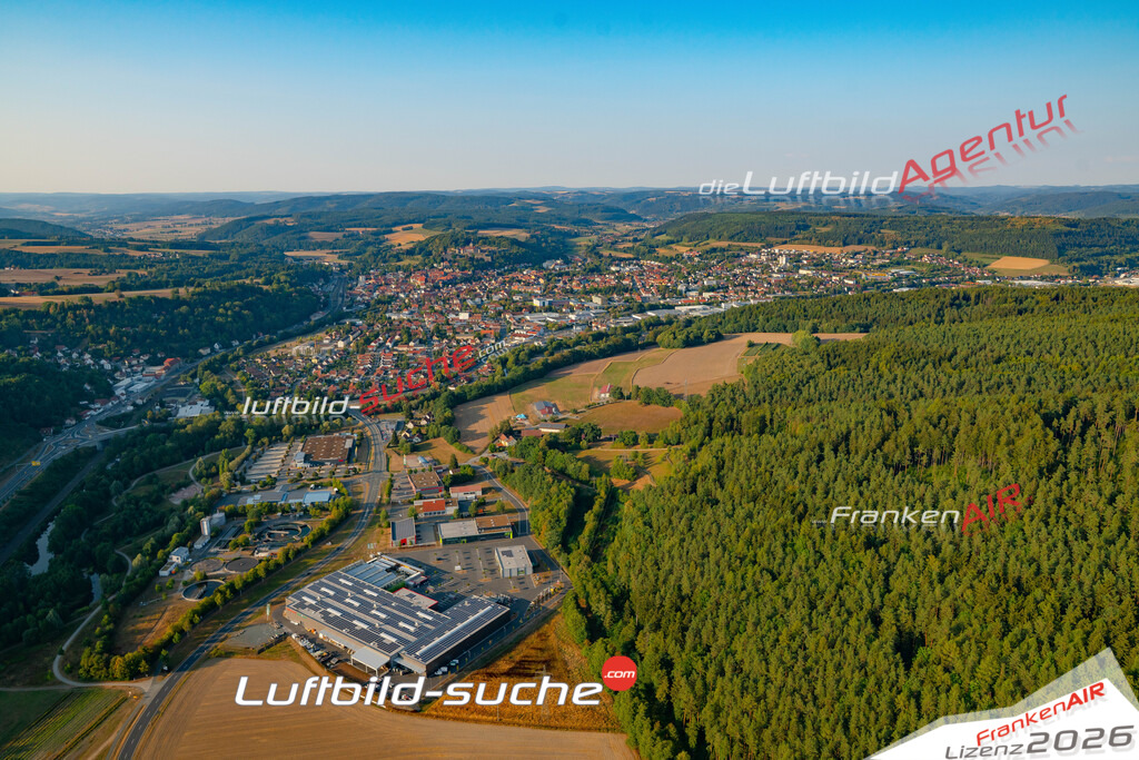 Das Luftbild der Stadt Kronach wurde 2018 vom Flugzeug heraus erstellt (keine Drohne) Aufnahmehöhe ca.400 Meter- hohe Auflösung für beste Druck-Qualität