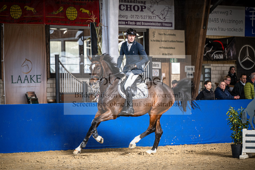 DOS_0356 | Entdecke hochwertige Reitturnierfotos von Foto Oger. Professionell, emotional und authentisch – jetzt Lieblingsmomente im Shop bestellen.Deutschlandweite Turnierfotografie. - Realisiert mit Pictrs.com